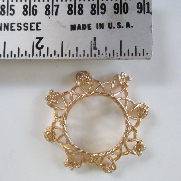 Shiny Gold Metal Egg Display Stands set of 2 holder for easter egg or ornaments - Picture 2 of 4